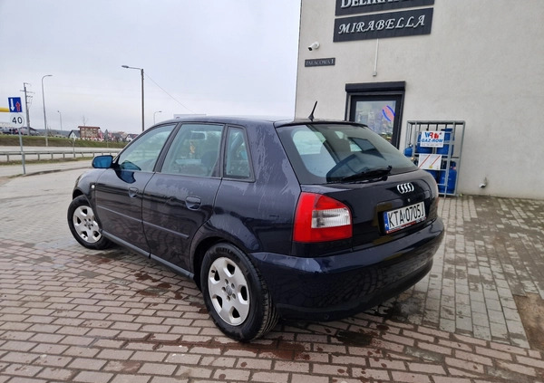 Audi A3 cena 11500 przebieg: 212000, rok produkcji 2000 z Strzyżów małe 191